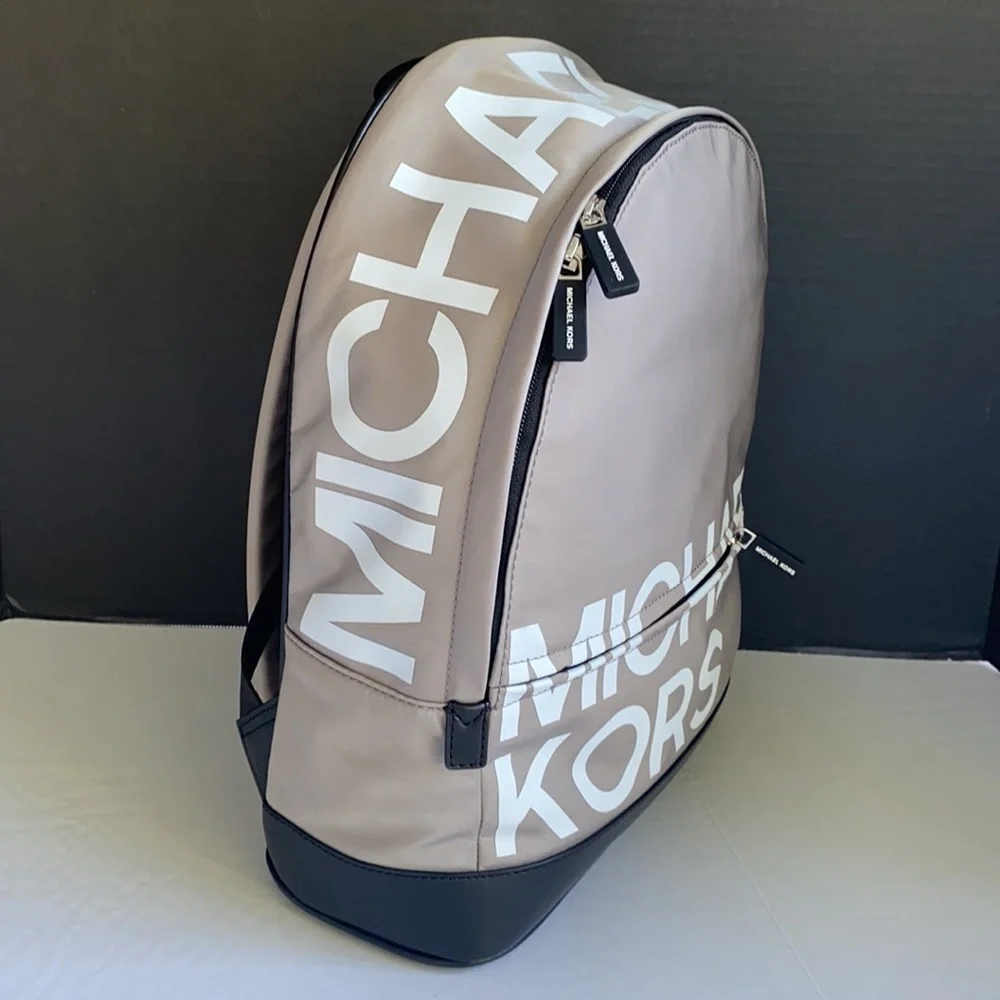 New MICHAEL KORS Large UNISEX BACKPACK